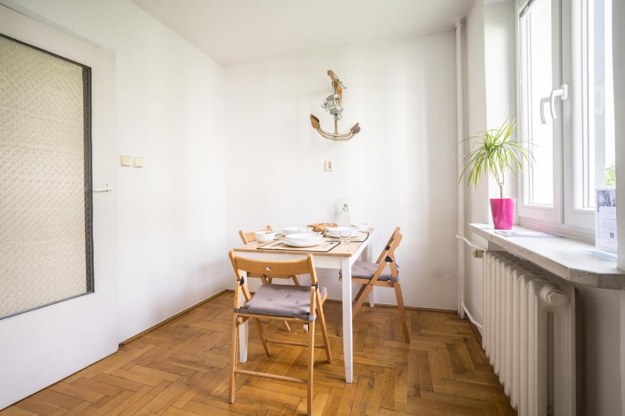 Oomph Warsaw Central 3-Bedroom Flat Varsóvia Exterior foto