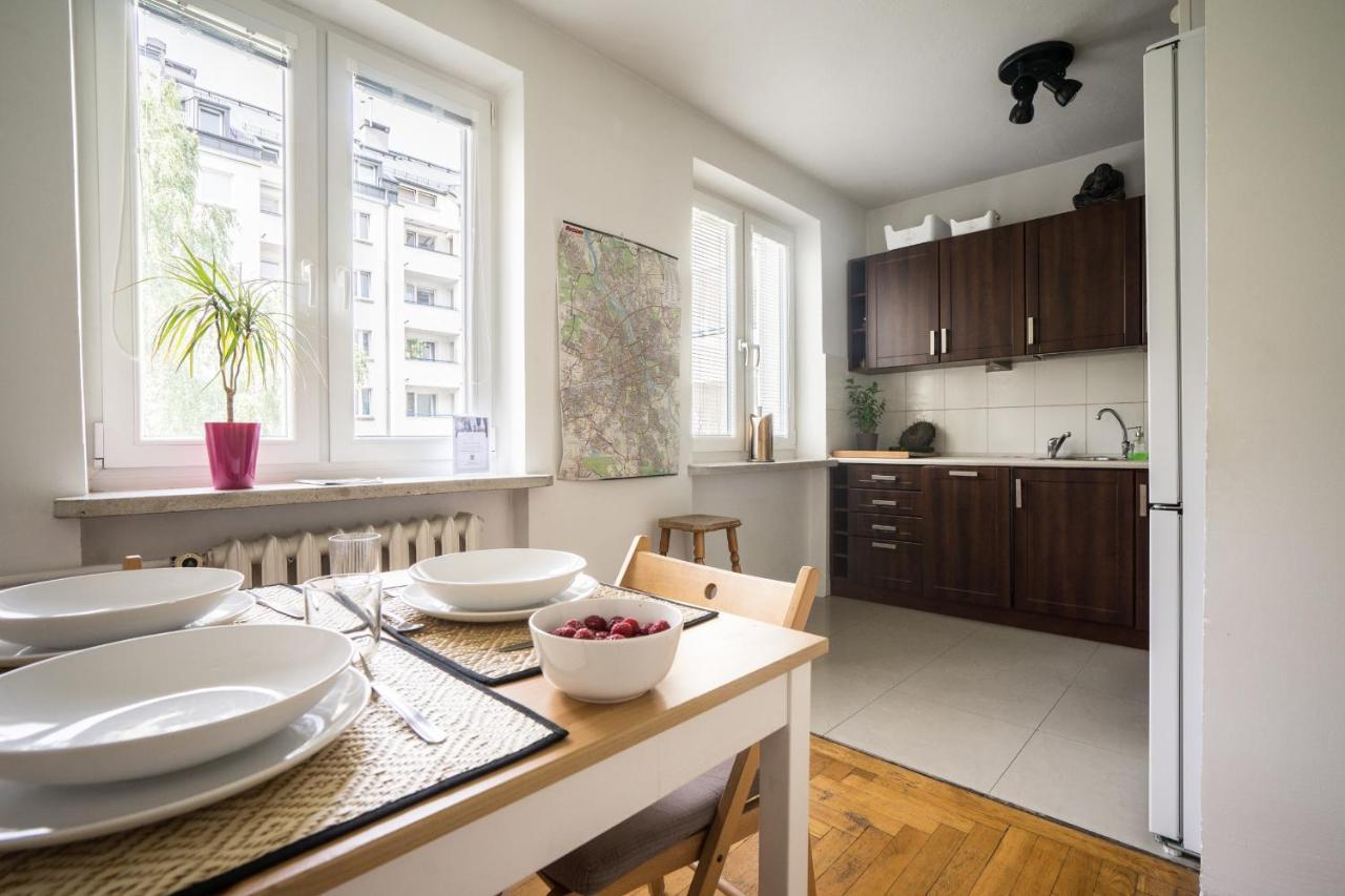 Oomph Warsaw Central 3-Bedroom Flat Varsóvia Exterior foto